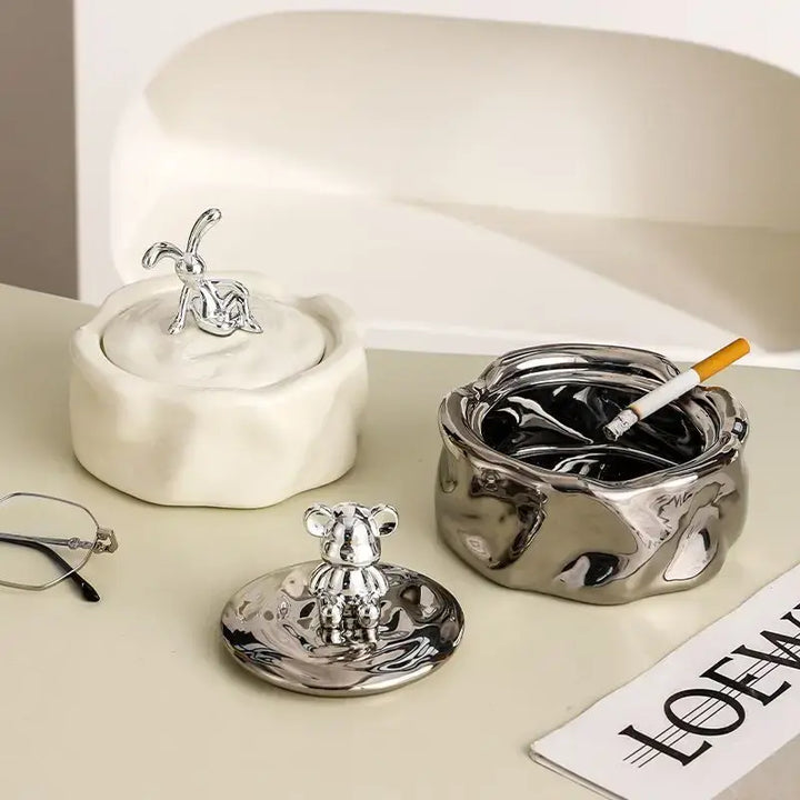 Creative Ceramic Rabbit Ashtray White Silver Decorative Storage Jar with Lid Home Living Room Car Ceramic Ashtray Home Ornaments