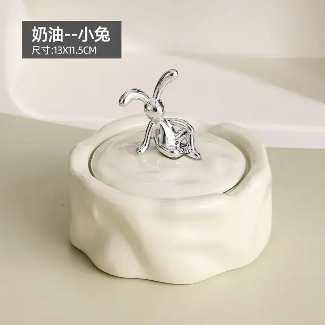 Creative Ceramic Rabbit Ashtray White Silver Decorative Storage Jar with Lid Home Living Room Car Ceramic Ashtray Home Ornaments