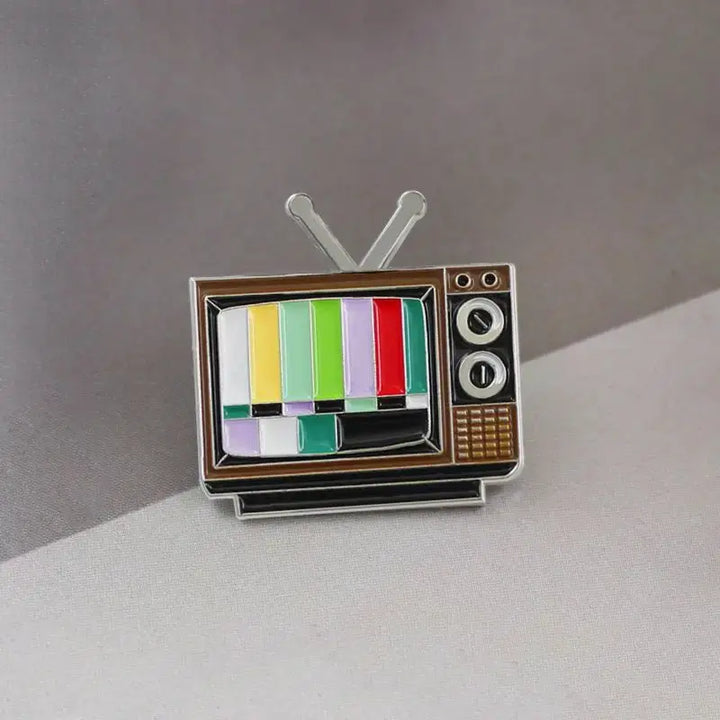 Classic old TV brooch no signal rainbow TV screen shape enamel pin friends gift