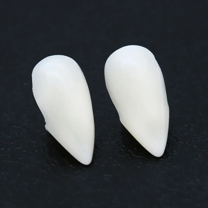 1Pairs Cosplay Vampire Teeth Fangs Dentures Prop Halloween Costume Props False Teeth Solid Glue Adhesive Halloween Makeup Props