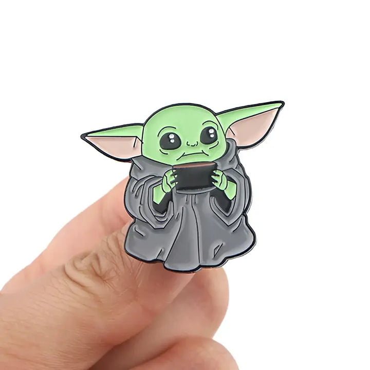 LT848 Cute Baby Yoda Enamel Pin Lapel Pins Badge Hats Clothes Backpack Decoration Jewelry Accessories Gifts