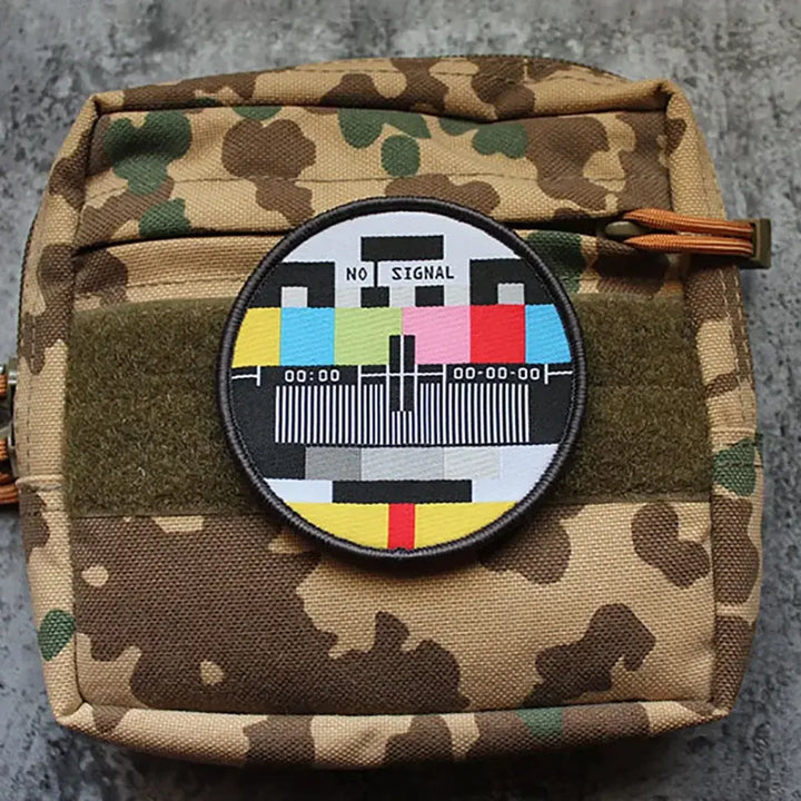 TV Has No Channels Patches for Clothing NO SIGNAL Badges on Backpack Fun Nostalgic Hook and Loop Military Morale Patch Applique