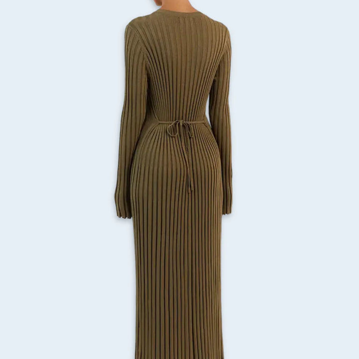 Long-Sleeved Knitted Maxi Dress